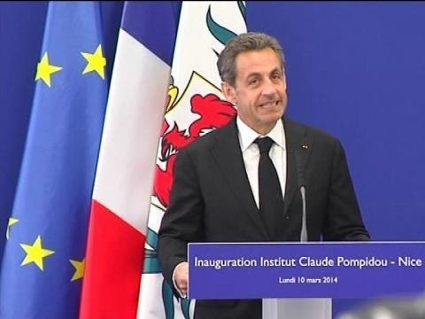 Première dame? Je ne sais pas ce que ça signifie exactement - 10/03