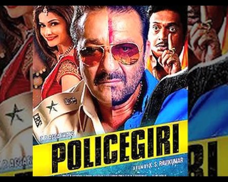 Prachi sizzles on ramp in a short dress