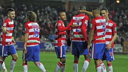 El Real Madrid se consolida en el liderato, después de la derrota del Barcelona en Valladolid