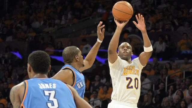 Meeks Drops 42; Lakers Stun Thunder