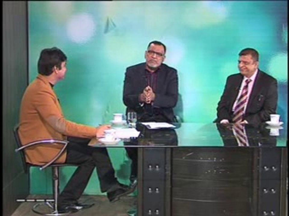 Zari Pandal with Saghir Ramay 09 March 2014 Part 01