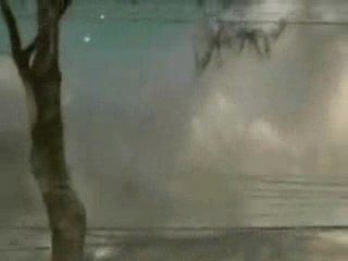 Tsunami2004-2nd-tsunami-wave-hits-Patong