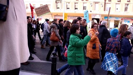 XV MANIFA Warszawska."Równość w szkole - w domu - w pracy"