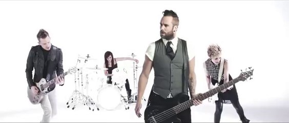 Skillet - Not Gonna Die  [OFFICIAL MUSIC VIDEO]