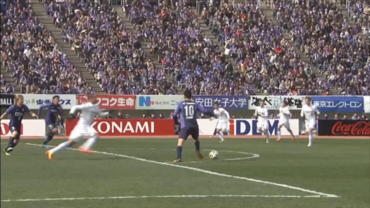 J-League: Hiroshima mit Traum-Toren zum Sieg