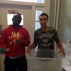 Vous faite quoi si on vous reveille comme ça ?