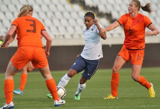 France-Pays-Bas Féminines A - les buts et la qualification en finale (Tournoi de Chypre)