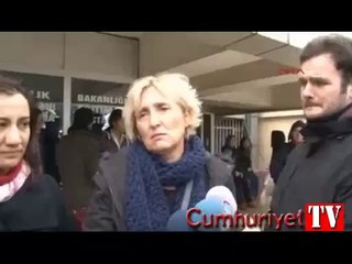 CHP'li vekil Melda Onur gözyaşlarını tutamadı