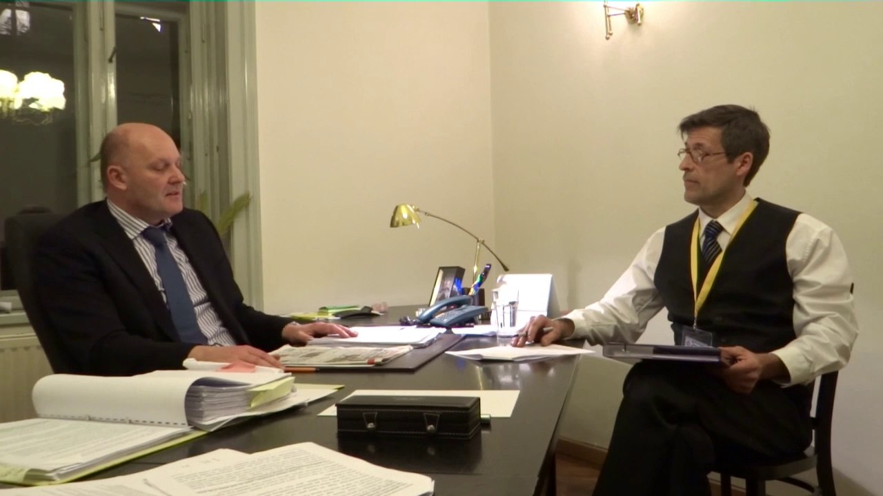 RA Dr. Krankl -Missbrauch mit d. Gewalt -Teil1