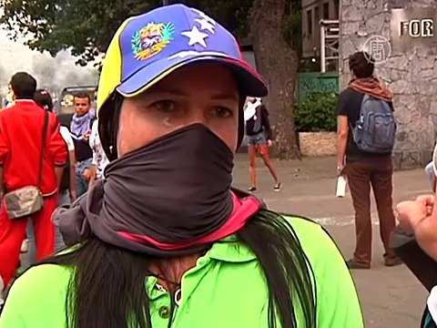 Число жертв протестов в Венесуэле достигло 21