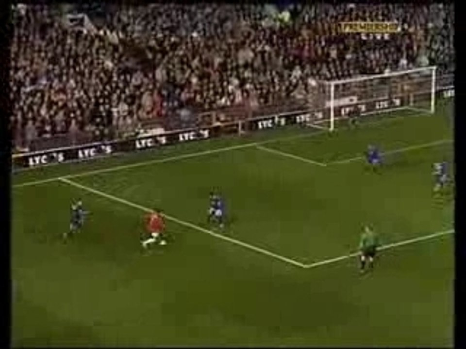 cristiano ronaldo goals and dribbles 4