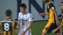 FOOTBALL: AFC Champions League: Mariners shock Sanfrecce