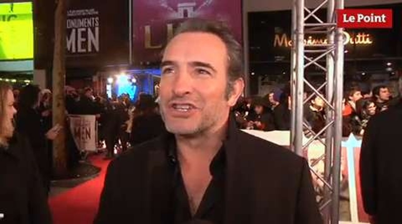 George Clooney, Jean Dujardin et Matt Damon en balade sur les Champs- Élysées - Monuments Men