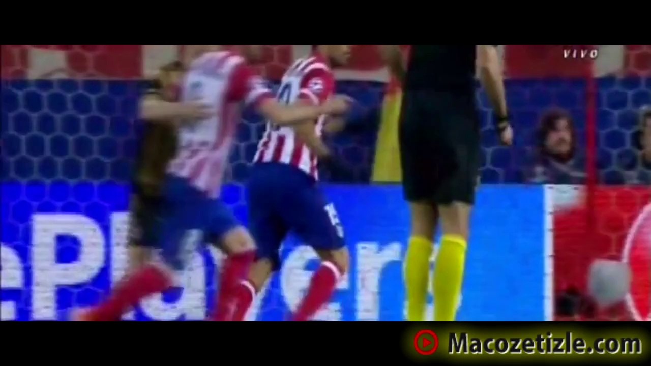 Atletico Madrid 2-1 AC Milan ilk yarı golleri