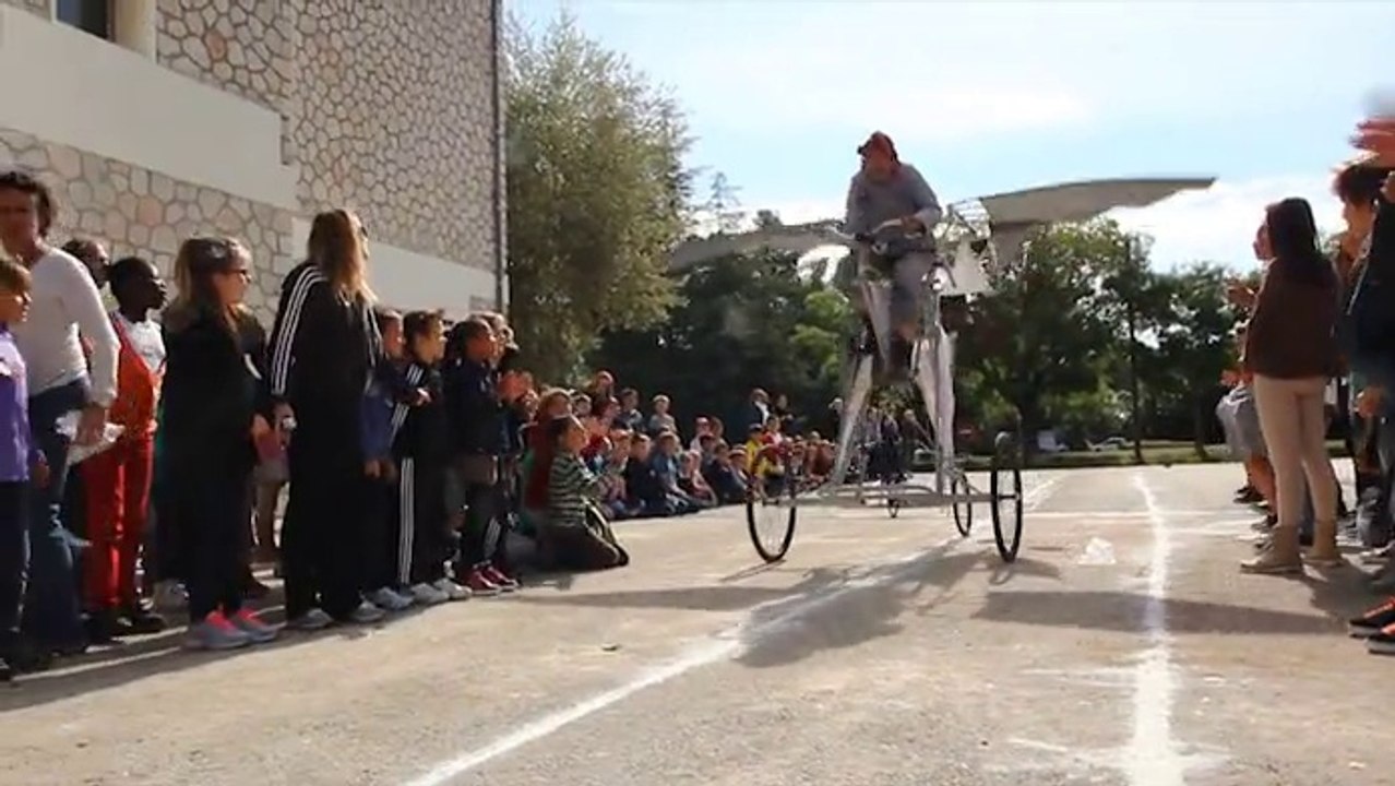 Fête de la Science 2013 - Voyages Insolites - Drôle d'endroit en vert et risques