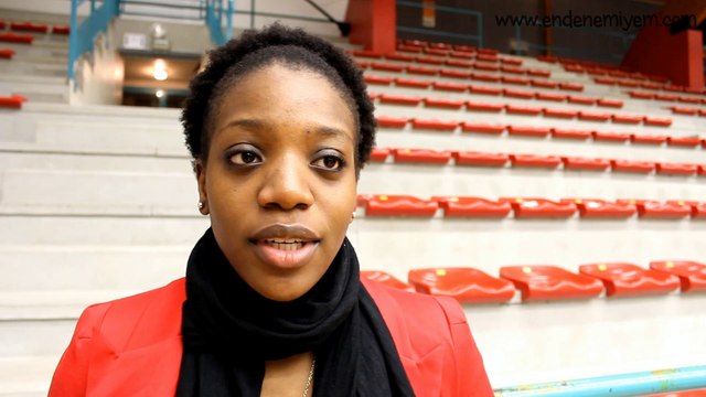 Endy Miyem refait le match Tango Bourges Basket - Kosice