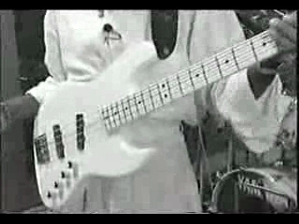 SLAP_BASSE_LARRY_GRAHAM.flv