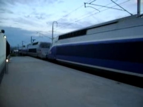 départ du tgv atlantique et du duplex