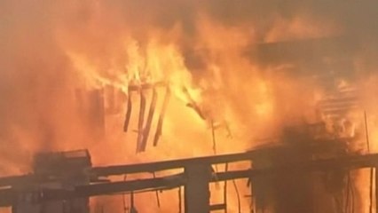 Fire wrecks U.S. apartment block