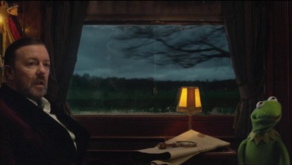 Muppets Most Wanted - Clip - Keeping Up Appearances