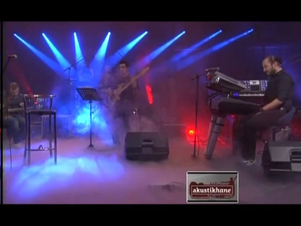 Çağrı Sertel Trio ft. Cenk Erdoğan - Burning circles _ Akustikhane ‪#‎GarajKonserleri‬