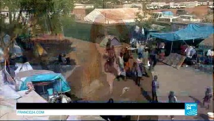 IN THE WORLD PAPERS - The Kiss: Good-looking strangers make out for an ad