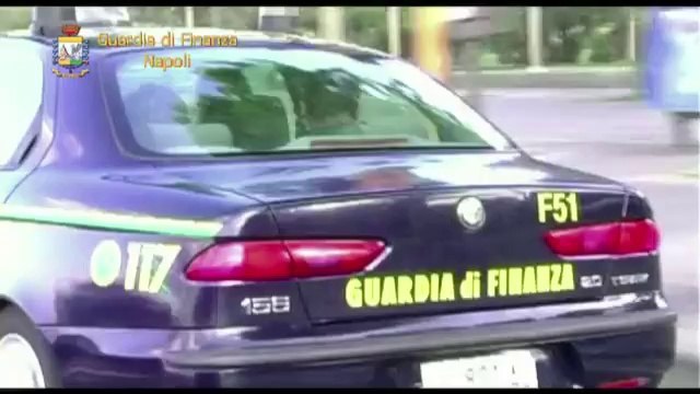 Napoli - Sequestro ovuli di cocaina all'aeroporto di Capodichino (11.03.14)