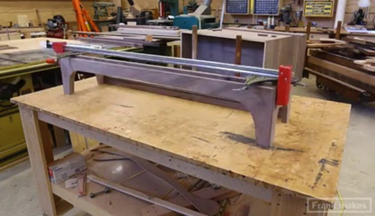 How to build a Shelf. Amazing Stop-motion!