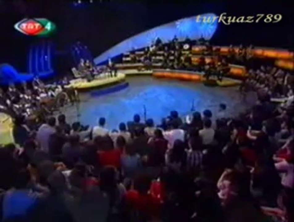 Hüsamettin SUBAŞI-Mezarımı Yol Üstüne Kazsınlar