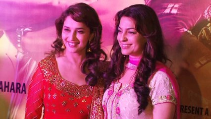 Madhuri & Juhi at the Special Screening of 'Gulab Gang'
