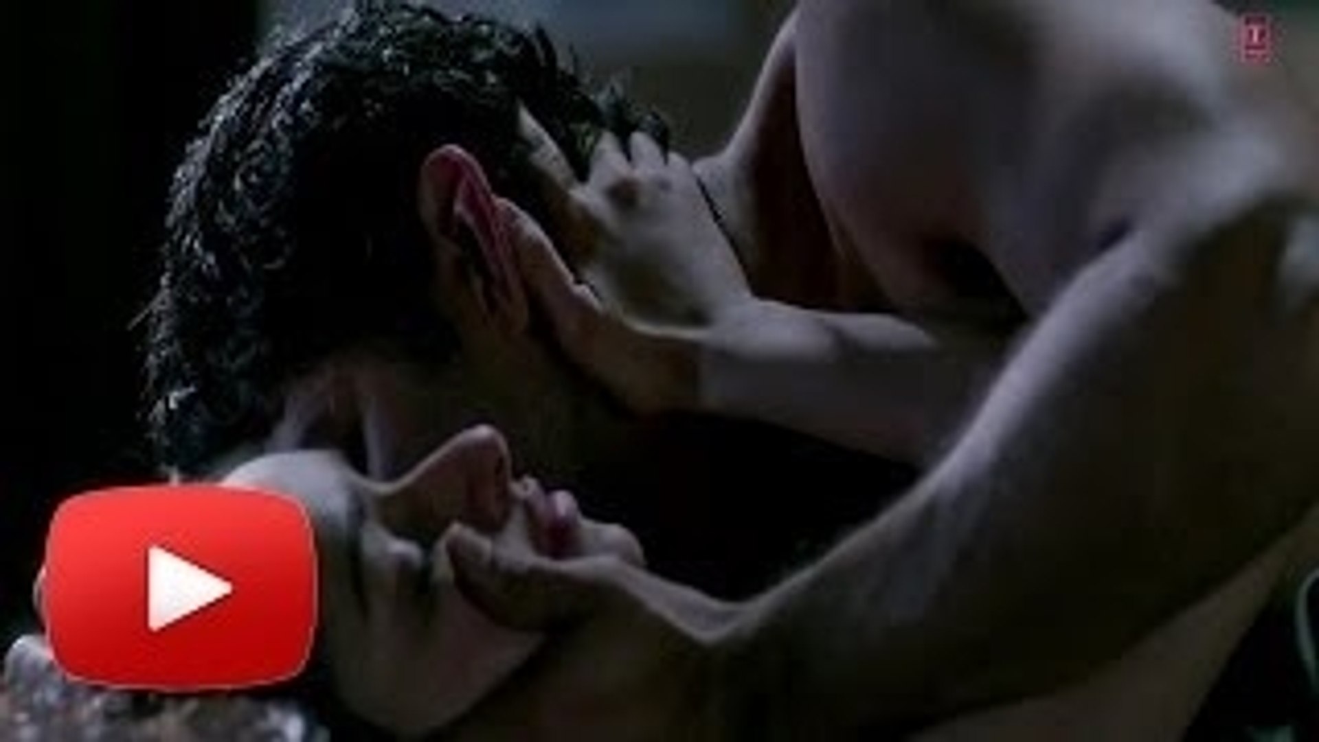 OMG! Aditya Roy Kapur Confesses To Go Nude On Screen ? - video Dailymotion