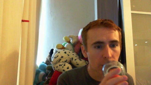 Wiwi égratigne les marches de la gloire de Zesau & Niro