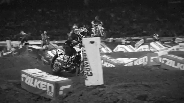 Highlights - 2014 supercross - in Detroit - 2014 supercross schedule - Watch Live Stream -