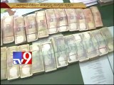 Black money worth 5 lakhs seized from 3