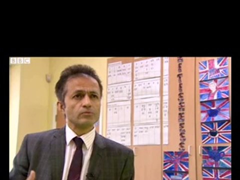 Shanghai maths teachers brought to England to raise standards