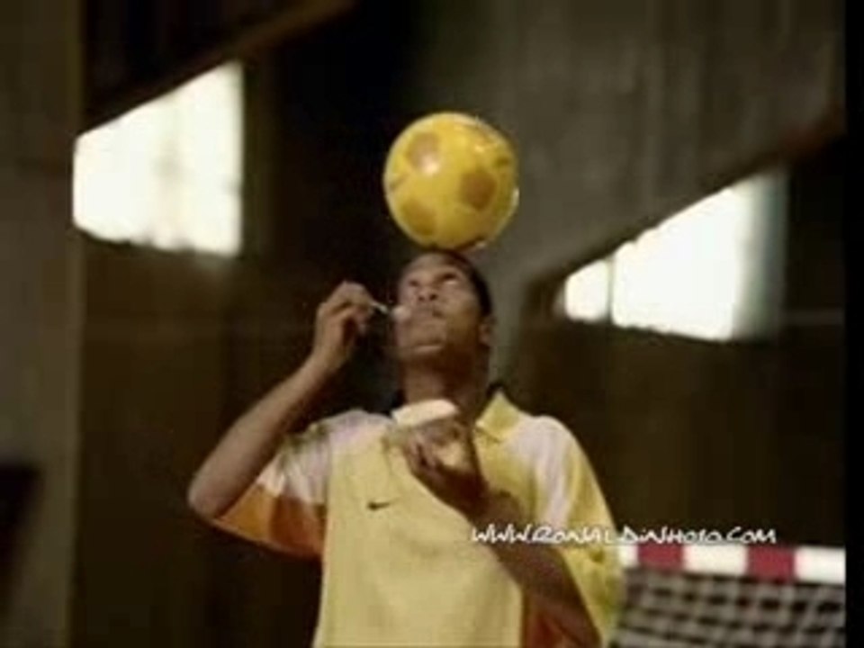 Pub danette Ronaldinho