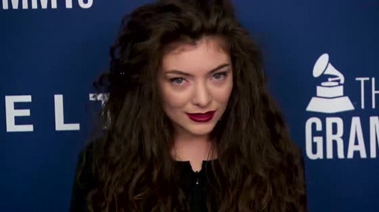 Lorde arbeitet mit mac