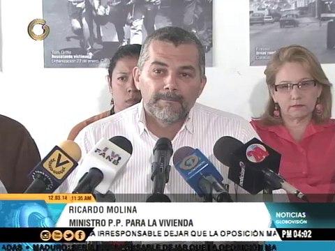 Molina acusa al alcalde de Chacao de complicidad en daños a sede de su despacho
