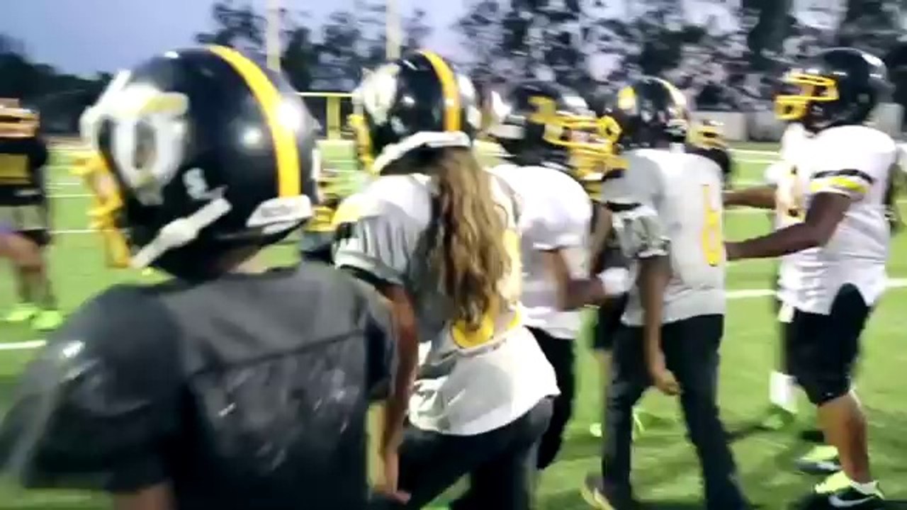 Snoop Dogg - Gangstas Dont Live That Long (Official Video)