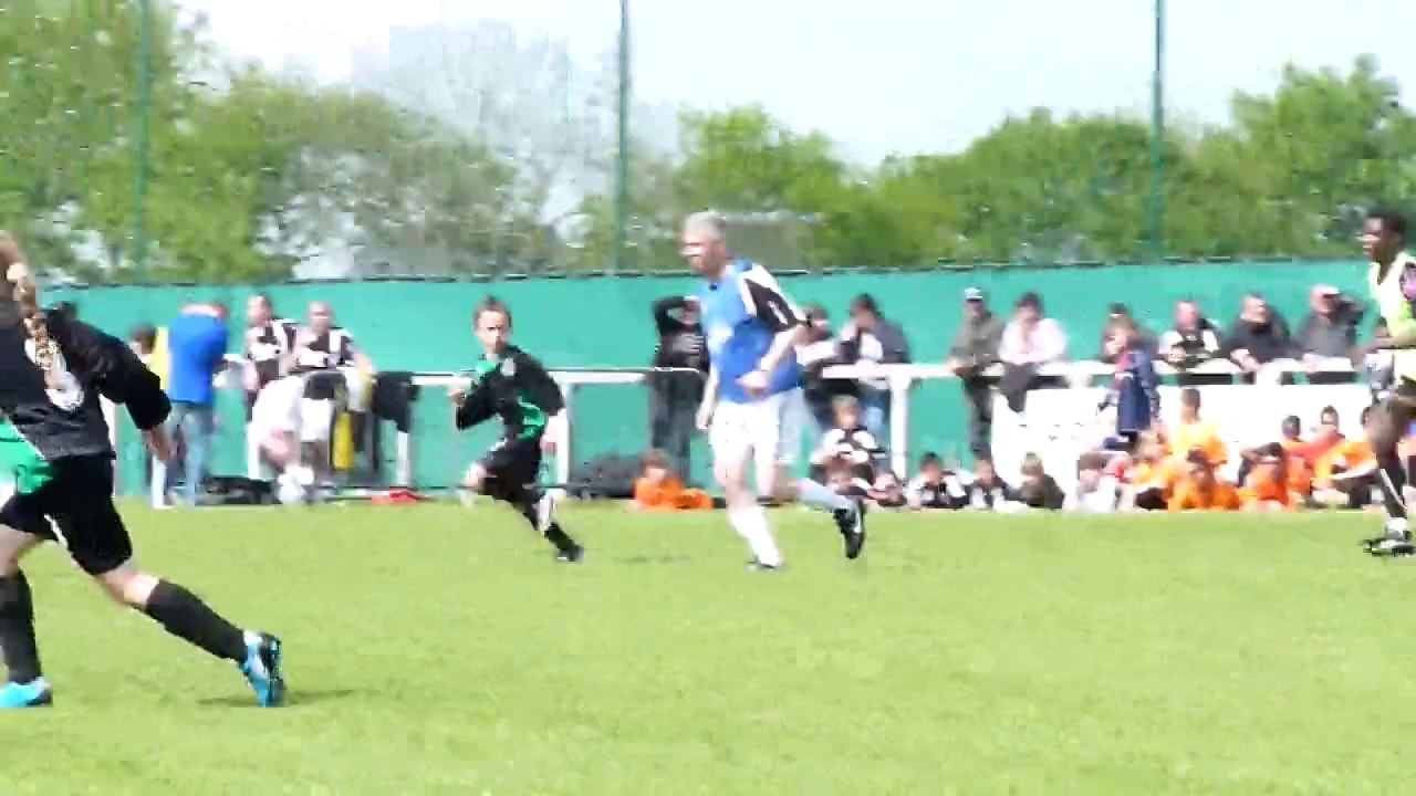 Tournoi - Plévin 2011 - U11 - [Quart de Finale Louargat-Loudéac]