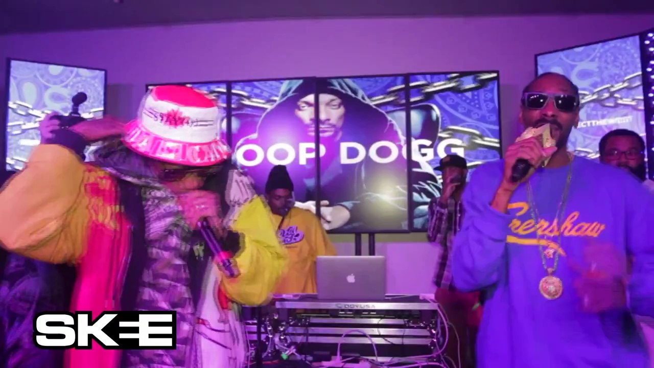 Snoop Dogg & Wiz Khalifa "Young, Wild & Free" Live @ "Respect The West" SXSW Showcase, Woven Digital House, Austin, TX, 03-12-2014 Pt.2