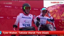 Tyler Walker, Taklalar Atarak Yere Düştü