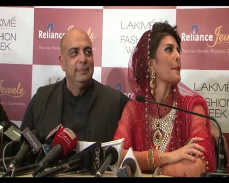 Lakme Fashion Week Jacqueline with Tarun Tahiliani
