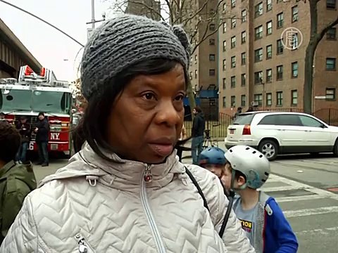 В Нью-Йорке обрушилось 2 жилых дома, есть жертвы