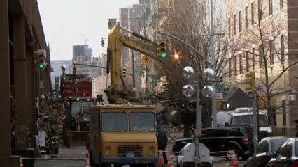 Search for survivors in NYC building collapse