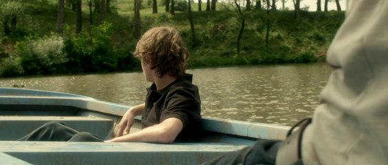 AUX YEUX DES VIVANTS - Bande-annonce VF