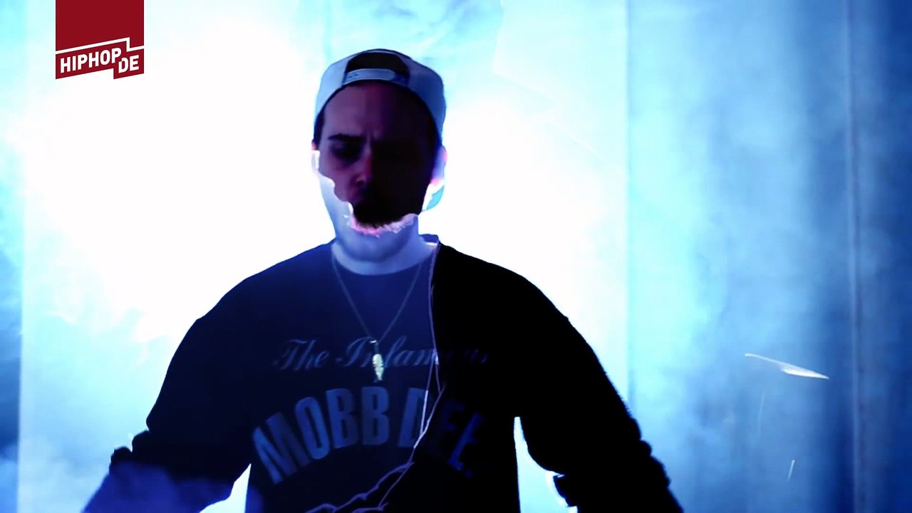 Caz - A.S.I (Alk, Sex & Instagram) (prod. von Rian) - Videopremiere