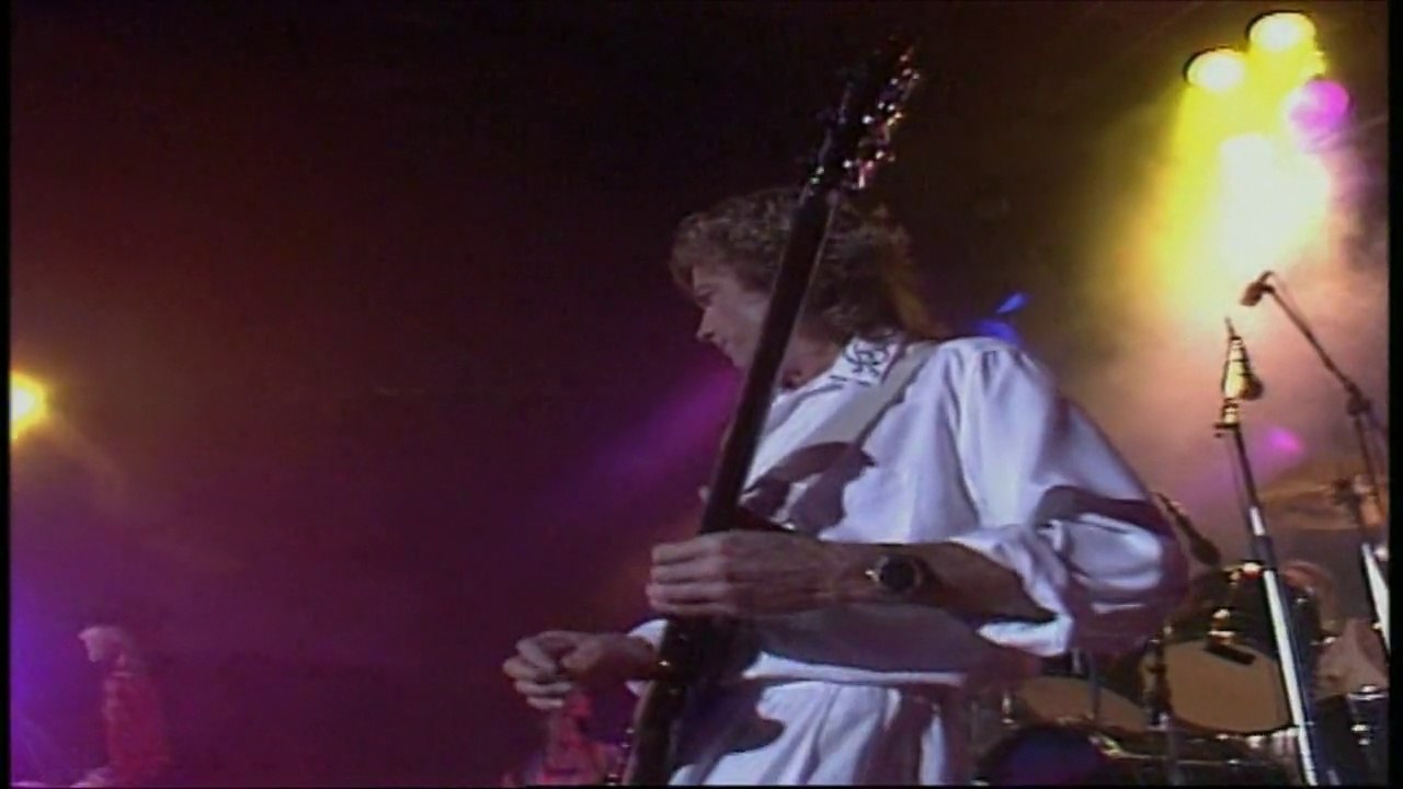 Wishbone Ash...Real Guitars Have Wings  "Live"