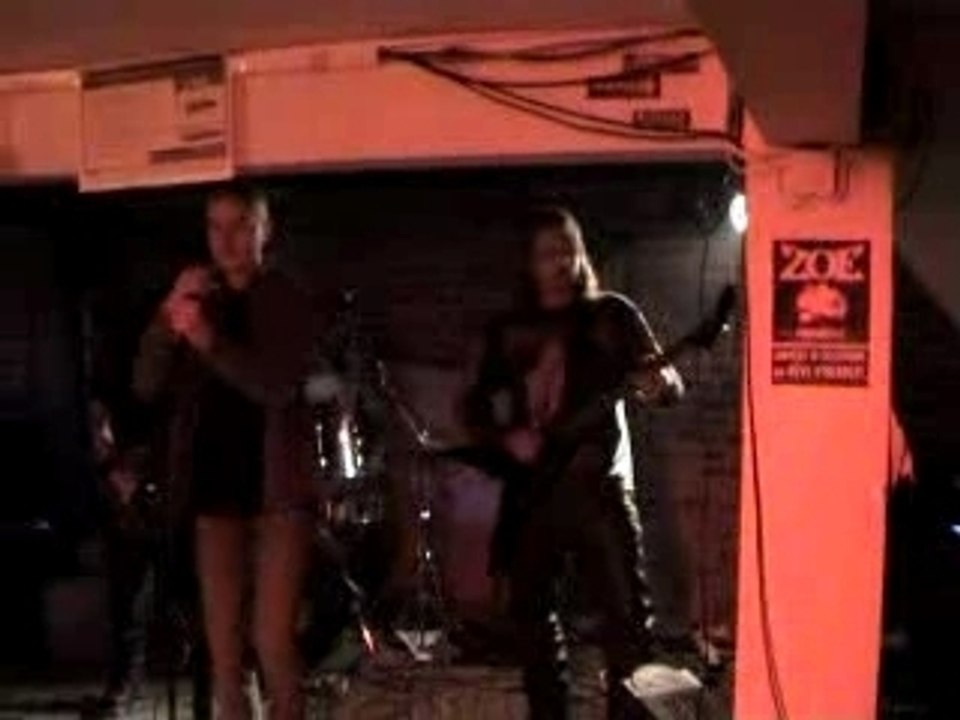 EFFECT Loin des flics