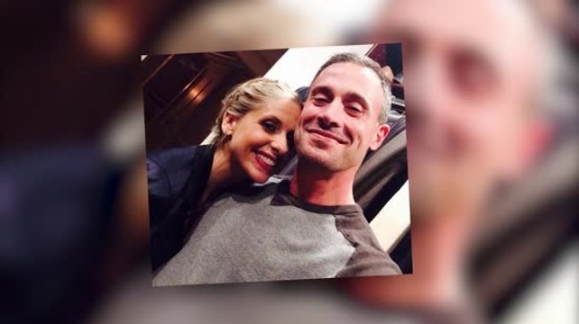 Sarah Michelle Gellar Posts Selfie With Freddie Prinze Jr.